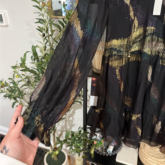 Trina Turk Black Dress with Gold and Green Accents matalic design size xs - Picture 4 of 13